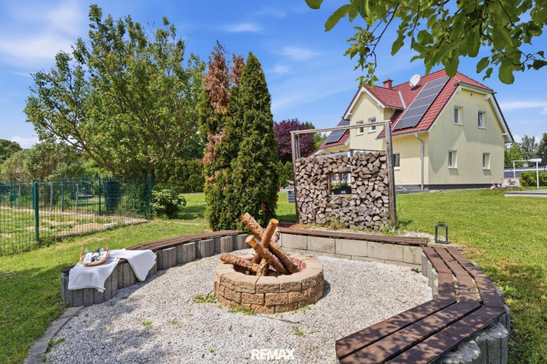 Haus - 2014, Breitenwaida - Einzugsbereites Wohnparadies mit ca 2841m² Baugrund in Breitenwaida: Modernität trifft idyllische Großzügigkeit!