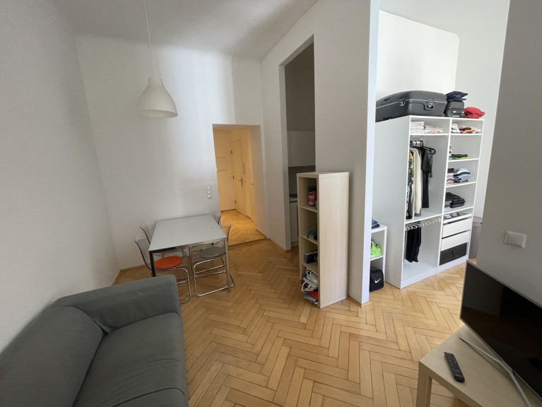 Wohnung - 8010, Graz - Moderne Altbauwohnung in Mitten von Graz zu mieten!