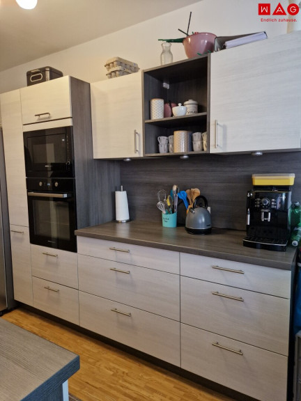 Wohnung - 8793, Trofaiach - 3 Zimmer Familienwohnung mit Balkon und Parkplatz, Übernahme der Küche und Möbel möglich
