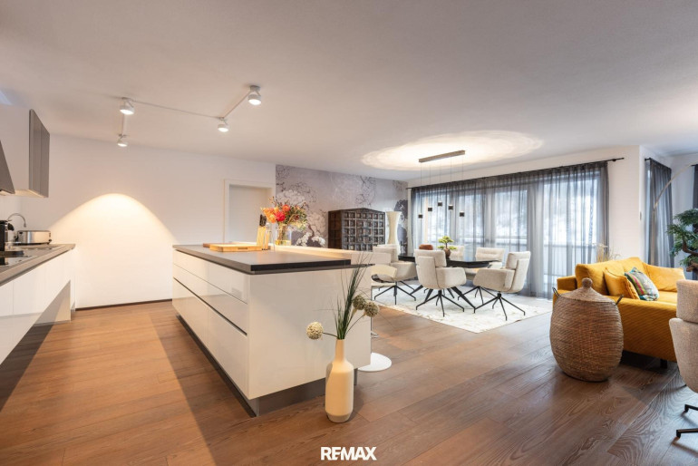 Wohnung - 5602, Wagrain Markt - "WOHNTRAUM" Provisionsfrei für Käufer | Exklusive 4-Zimmer-Wohnung mit neuer Vollmöblierung & Bergblick in Wagrain!
