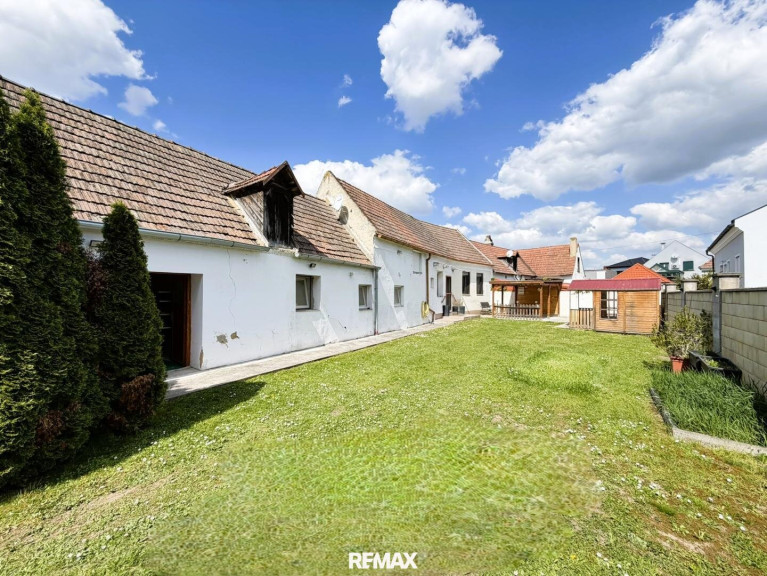 Haus - 7063, Oggau am Neusiedler See - Ein typisch burgenländischer Streckhof für Individualisten!