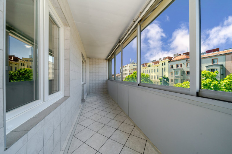 Wohnung - 1110, Wien - Perfekter Grundriss - U3 vor der Tür - 4er WG möglich