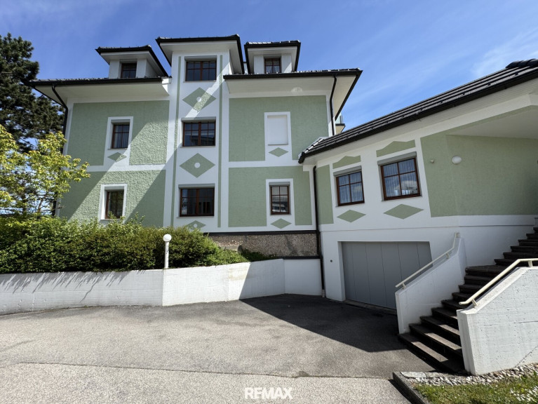 Haus - 4810, Gmunden - Repräsentative Gründerzeit-Stadtvilla in zentraler Lage mit viel Potential!