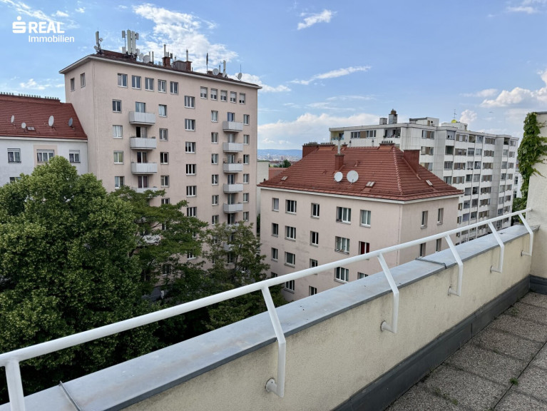 Wohnung - 1100, Wien - Helle Wohnung 1,5 Zimmer große Trasse