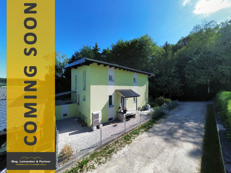Haus - 4840, Vöcklabruck - COMING SOON! Charmantes Einfamilienhaus mit sonniger Terrasse, Balkon und Pool in attraktiver Lage in Vöcklabruck / Vornbuch