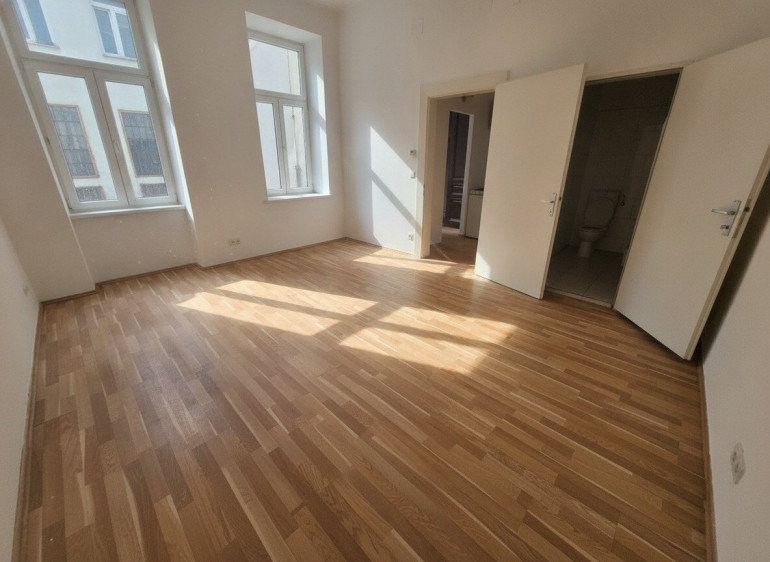 Wohnung - 1150, Wien,Rudolfsheim-Fünfhaus - Hofseitige Erdgeschoßwohnung - Sofort beziehbar: Ruhige 1-Zimmer-Erdgeschoßwohnung in der Sechshauser Straße