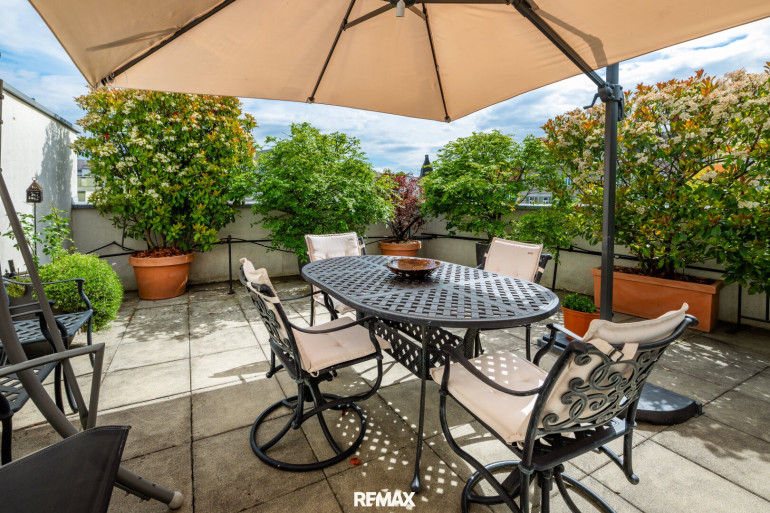 Wohnung - 8010, Graz - Wohnen auf zwei Ebenen – Maisonette mit beeindruckender 70 m² Dachterrasse