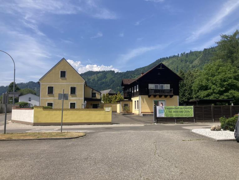 Haus - 8700, Hinterberg - Wohnhaus mit Gästehaus