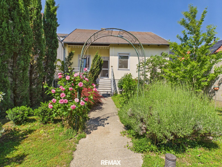 Haus - 7142, Illmitz - Schmuckstück in Illmitz - wohnen wo andere Urlaub machen