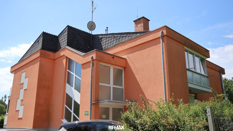 Wohnung - 8044, Graz,11.Bez.:Mariatrost - Helle Single- oder Pärchenwohnung im Grünen inkl. Parkplatz