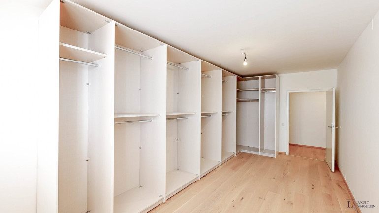 Wohnung - 1060, Wien - Großzügige, sanierte 4-Zimmer-Wohnung mit perfekter Infrastruktur und durchdachtem Grundriss