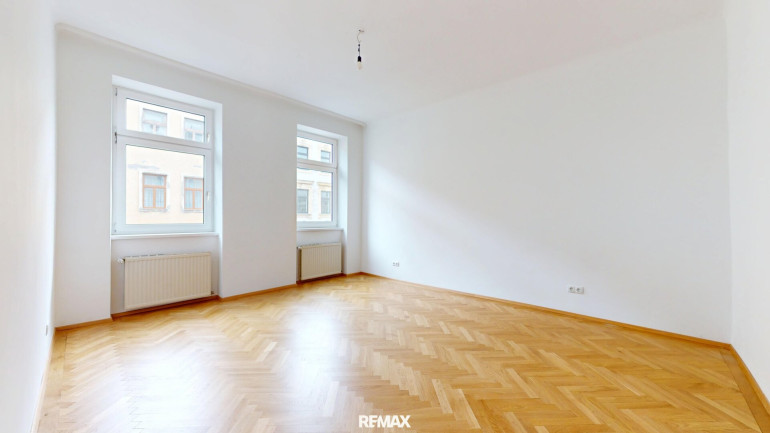 Wohnung - 1200, Wien - Vier-Zimmer-Altbau-Wohnung im 3. Stock in zentraler Lage!