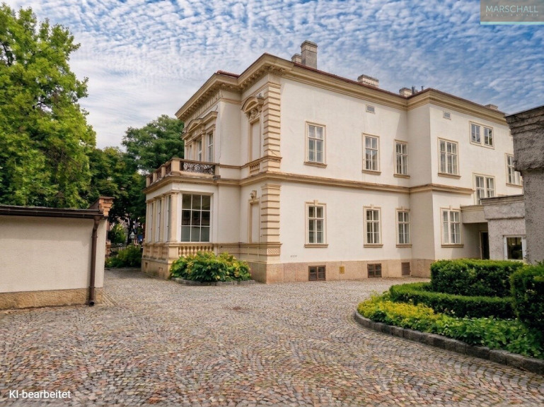 Haus - 1130, Wien - Repräsentative Gewerbevilla mit Hofgebäude, Garage, Parkplätzen und Entwicklungspotenzial in Bestlage von Hietzing