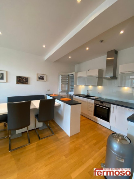 Wohnung - 1200, Wien - Moderne 2-Zimmer-Neubauwohnung mit großer Terrasse im 4. Obergeschoss – voll möbliert und sofort bezugsfrei