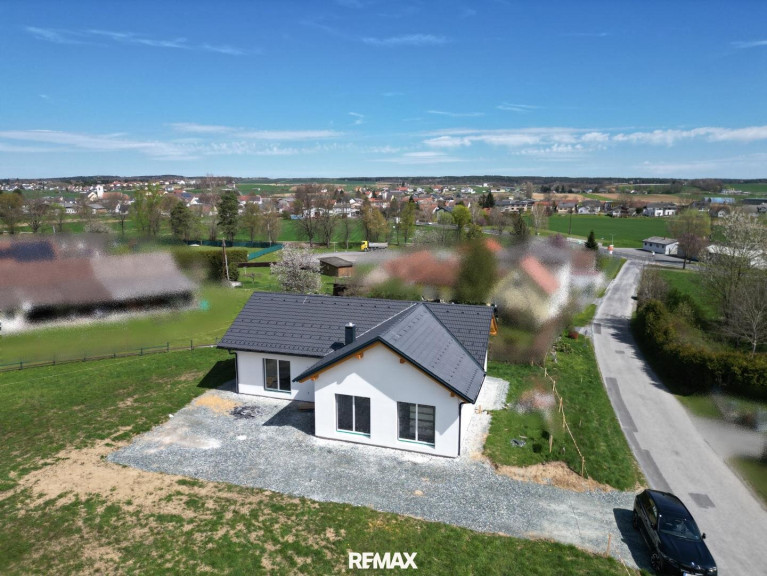 Haus - 7553, Bocksdorf - "nachhaltig, individuell" IHR Wohntraum im Grünen
