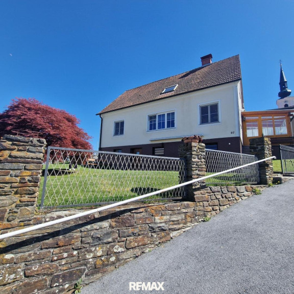 Haus - 8241, Dechantskirchen - Gepflegtes Haus mit 2 Wohneinheiten, Wintergarten, Brunnen - viel Platz und sofort beziehbar - Nähe Hartberg
