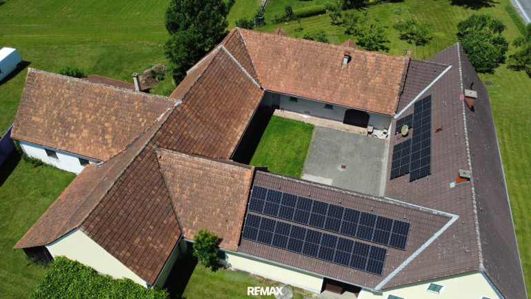 Haus - 8350, Pertlstein - Charmanter Vierkanthof mit großem Potenzial – nahe Feldbach