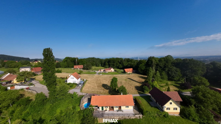 Grundstück - 8472, Spielfeld - Wohnen wo andere Urlaub machen - Grundstücke am Graßnitzberg in ruhiger Lage zu verkaufen