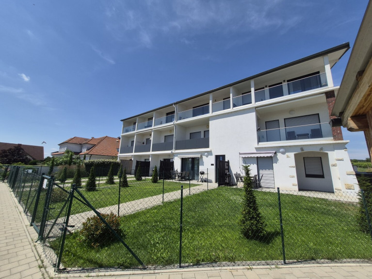 Wohnung - 7072, Mörbisch am See - Ca. 41,14 m² 2-Zimmer-🌿Gartenwohnung mit tollem Ausblick - Wohnen mit Urlaubsgefühl