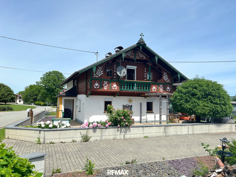 Haus - 5221, Lochen am See - Charmantes Einfamilienhaus nahe Mattsee