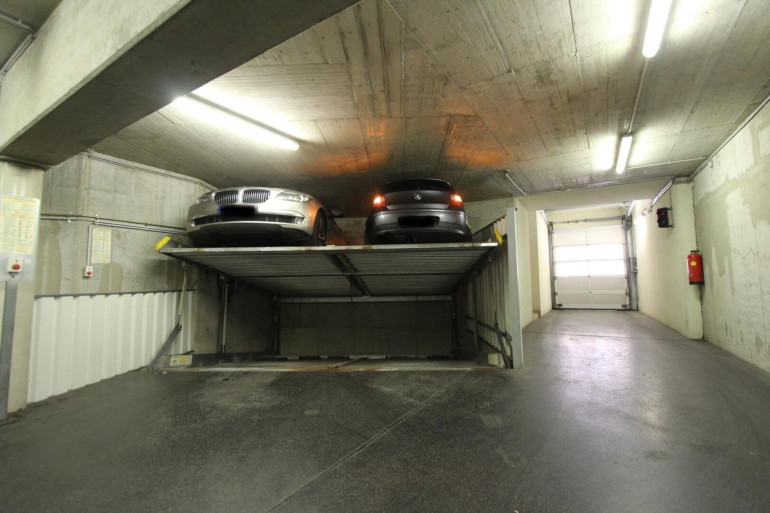 Immobilie - 1100, Wien - Nähe Reumannplatz! KFZ- Abstellplatz!