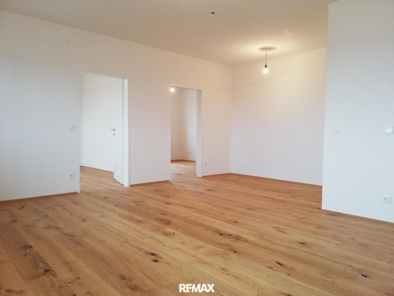 Wohnung - 9020, Klagenfurt am Wörthersee - Generalsanierte 3-Zimmer-Wohnung mit Balkon, Nähe Stadtzentrum Klagenfurt