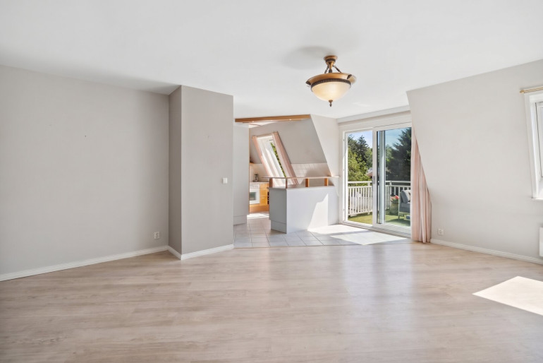 Wohnung - 1230, Wien - Charmante 3-Zimmer-Maisonette nähe Kalksburg – mit sonnigem Balkon und Weitblick!