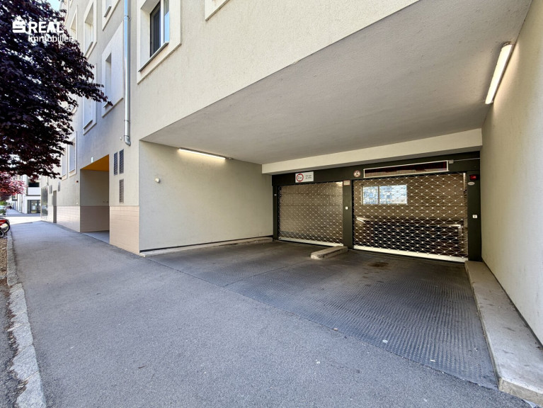 Sonstige - 3100, St. Pölten - Garagenstellplatz zwischen Bahnhof und Uniklinikum