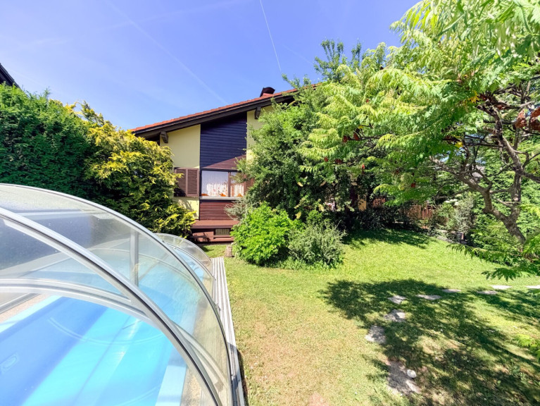 Haus - 2604, Theresienfeld - Großzügiges Einfamilienhaus mit Pool, großem Garten und viel Potenzial in Theresienfeld!