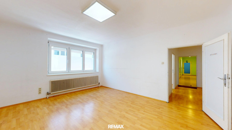 Büro / Praxis - 1090, Wien - Vielseitig nutzbare Büro-, Praxis- oder Therapiefläche mit zwei Eingängen im Herzen des 9. Bezirks