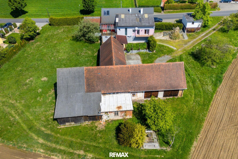Haus - 7543, Neusiedl - Einfamilienhaus mit großem Grundstück und Nebengebäuden