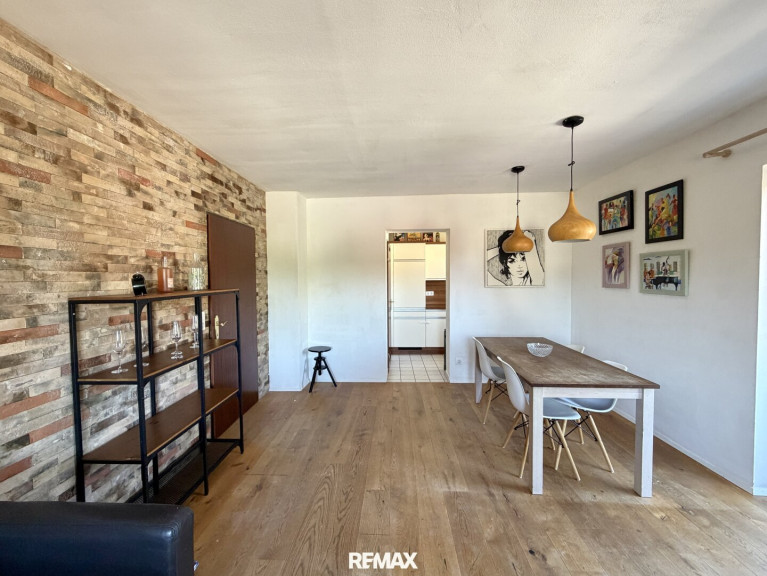 Wohnung - 9020, Klagenfurt am Wörthersee - Attraktive 3-Zimmer-Wohnung im Dachgeschoss mit Carport