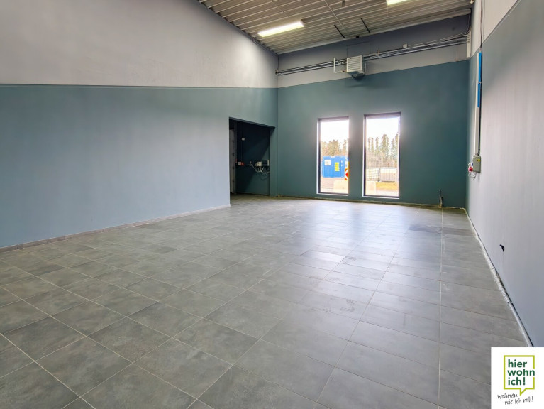 Halle / Lager / Produktion - 2325, Himberg - 124 m² Werkstatt/Lager in Himberg