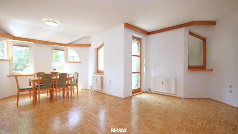 Wohnung - 8020, Graz - Sonnige 3-Zimmer-Wohnung mit Balkon und Tiefgaragenplatz