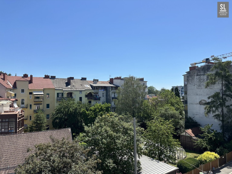 Wohnung - 8020, Graz,05.Bez.:Gries - Wohnen im Dachgeschoss! Mit z.T. besonderen Raumhöhen, Nähe Mur und Augarten