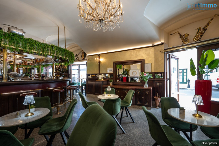 Gastgewerbe - 1010, Wien - Stillvoll eingerichtetes Kaffeehaus mit Schanigarten in Bestlage der Wiener Innenstadt – Seilerstätte 1010 Wien