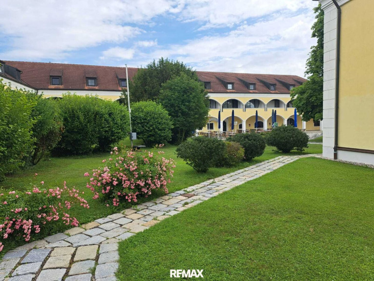 Wohnung - 94148, Kirchham - Charmantes Appartement im Schlossensemble bei Bad Füssing – Wohnen, Erholen oder Vermieten