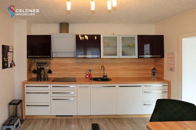 Haus - 7350, Oberpullendorf - Miethaus direkt im Zentrum von Oberpullendorf, mit riesiger Terrasse + Garten  ab sofort zu beziehen
