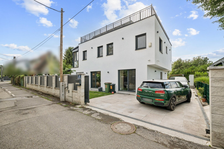 Haus - 1210, Wien - Design. Komfort. Heimkino. Ein Zuhause der Extraklasse.