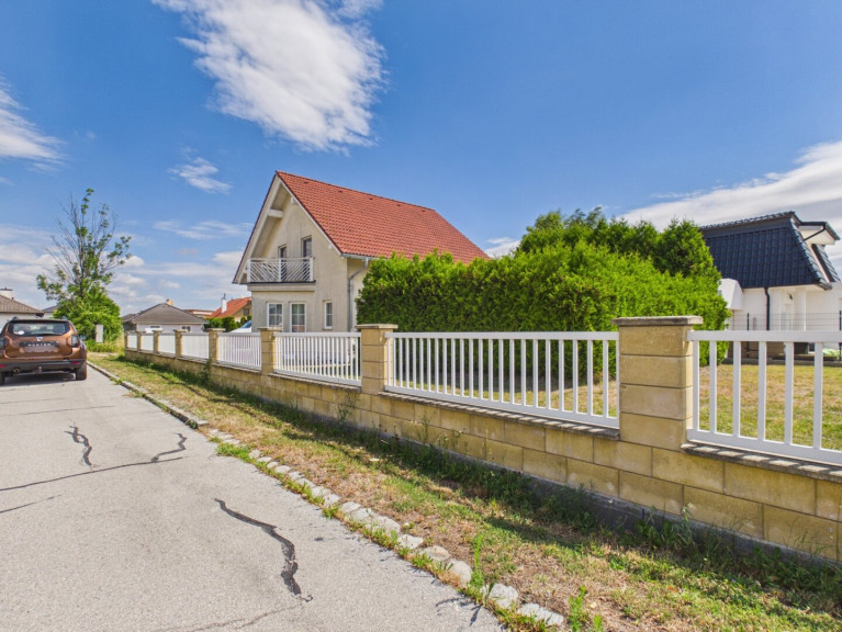 Haus - 2304, Orth an der Donau - schönes Familienhaus
