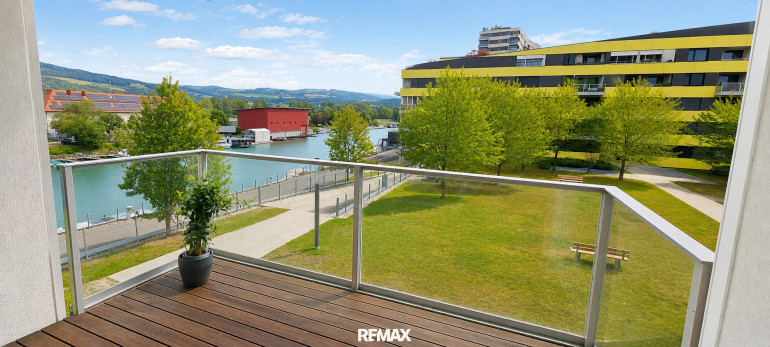 Wohnung - 4020, Linz - Neuwertige 2.5 Zi Wohnung 71m² mit großer Loggia an der Linzer Donaupromenade