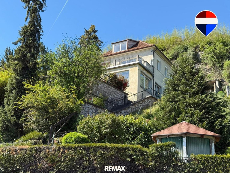 Haus - 4400, Steyr - >>VERKAUFT!<< Wohnen in einzigartiger Aussichtslage in Steyr - Teilsaniert !