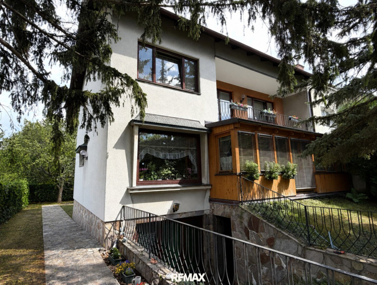 Haus - 2500, Baden - Seltene Liegenschaft mit Entwicklungspotenzial in bester Zentrumslage von Baden