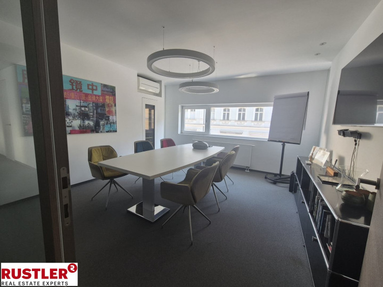 Büro / Praxis - 5020, Salzburg - REPRÄSENTATIVE BÜRO- BZW. ORDINATIONSFLÄCHE
R I E D E N B U R G