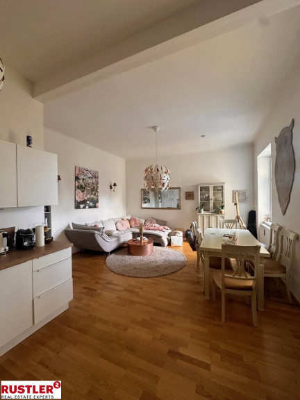 Wohnung - 9020, Klagenfurt am Wörthersee - Charmante 2-Zimmer Altbauwohnung im Herzen von Klagenfurt am Wörthersee