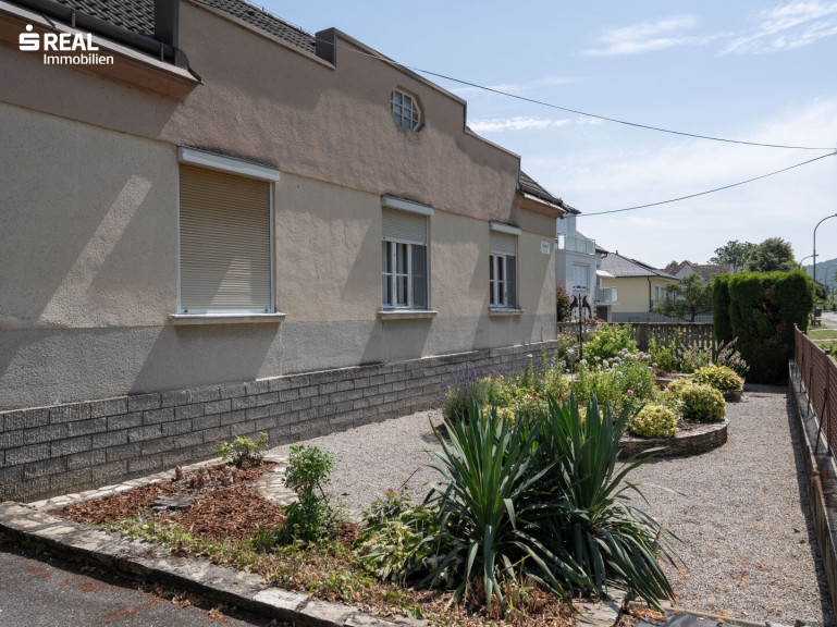 Haus - 7443, Liebing - Interessante Liegenschaft auf 1.958m² Grund - 120m² Wohnfläche plus Garage, Lager, Schuppen, Keller und Rohdachboden!
