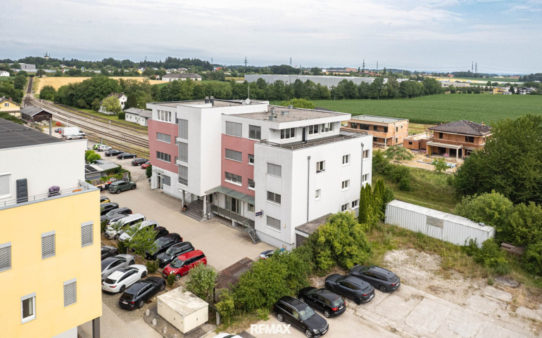 Wohnung - 4642, Sattledt - Penthouse-Feeling mit traumhafter Dachterrasse im Herzen von Sattledt