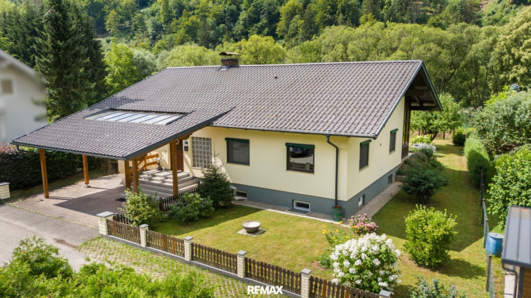 Haus - 9473, Lavamünd - Gartenparadies in einzigartiger Naturlage: Gepflegter Bungalow mit Wintergarten direkt an der Drau in Lavamünd