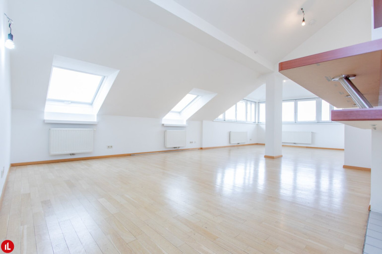 Wohnung - 1180, Wien - Loftartiges Wohnen im Dachgeschoss | großzügige 2 Zimmer im 18. Bezirk