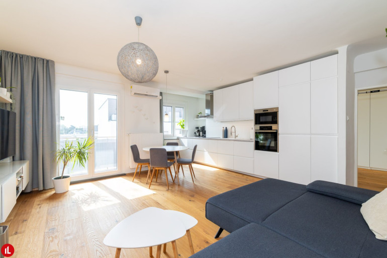Wohnung - 2320, Schwechat - Modernisierte 2-Zimmer-Wohnung mit zwei Loggien | Klimaanlage | gepflegter Zustand